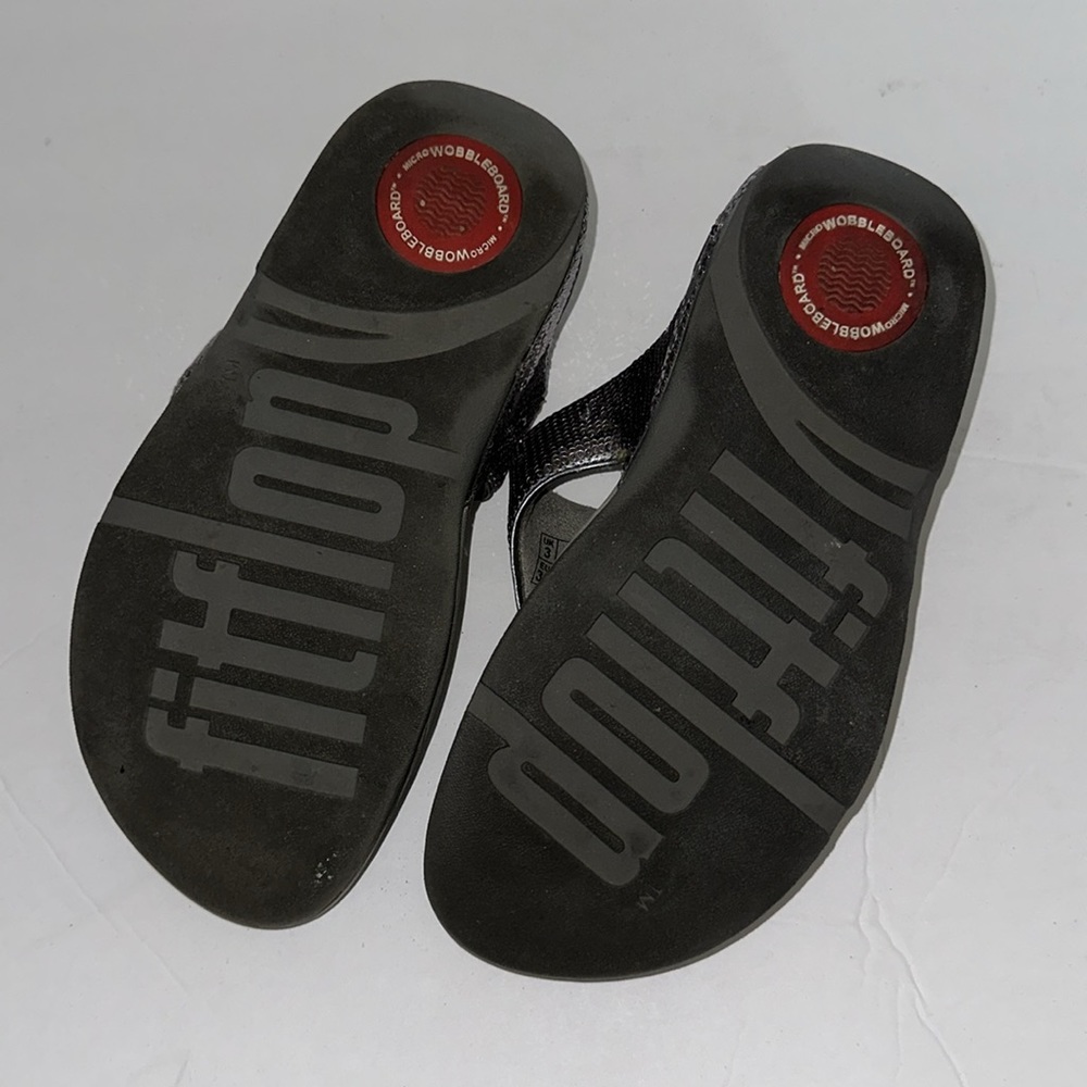 FITFLOP Sandals Women's Size 5 - Silver Sequin Micro Wobble Board - Picture 7 of 8